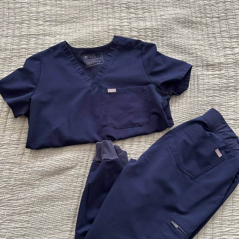 Figs Navy Blue Scrub Set
